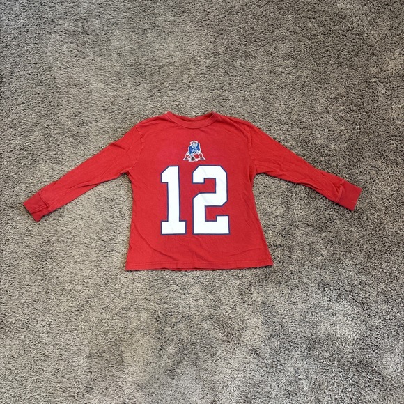 Tom Brady Kids Size L Large Red New England Patriots Long Sleeve Tee T Shirt - Picture 1 of 4
